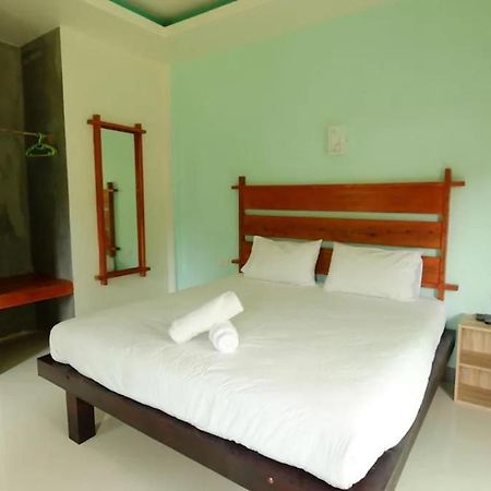 Baan Reenaa Lanta Koh Lanta Exterior foto