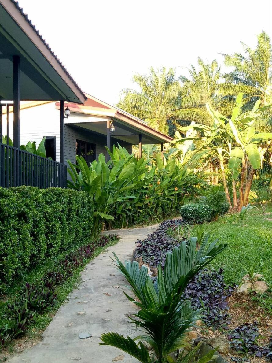 Baan Reenaa Lanta Koh Lanta Exterior foto
